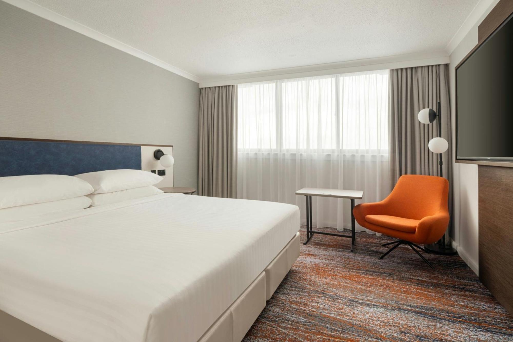 Отель Marriott 4*
