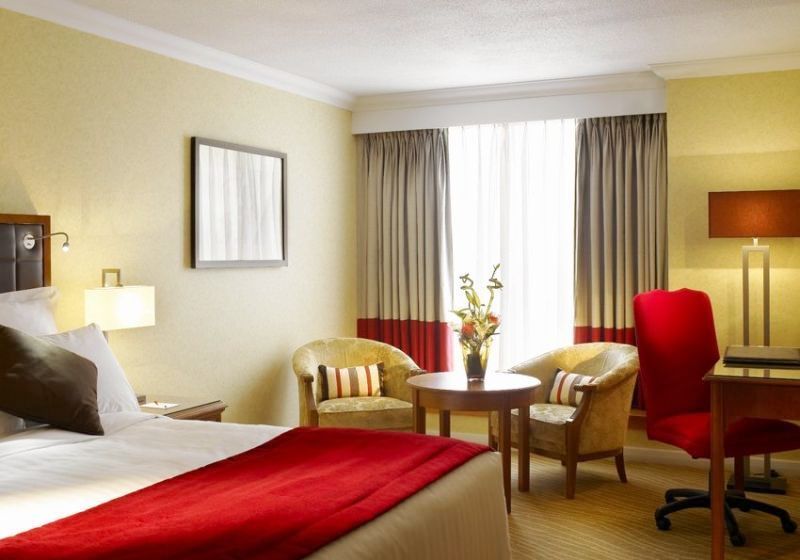 Отель Marriott 4*